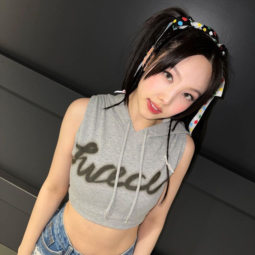 票選6位「最適合穿灰色」女偶像！Rosé、張員瑛一秒穿出格雷高級感！不學起來太虧！-7