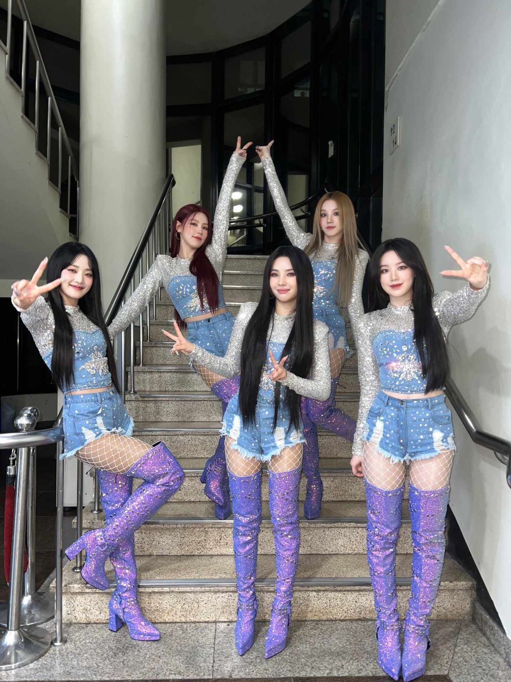 韓網熱議8組全開麥女團！ITZY、STAYC實力驚人，NMIXX開麥率百分百，最後一團學不會對嘴唱！-7