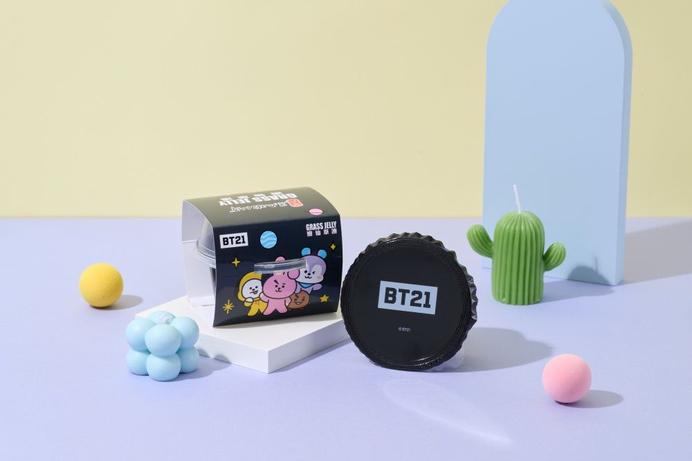 ARMY瘋掉！黑丸嫩仙草跟BT21聯名「COOKY、CHIMMY小臉仙草」可愛爆！巷口7-11就買得到！-10