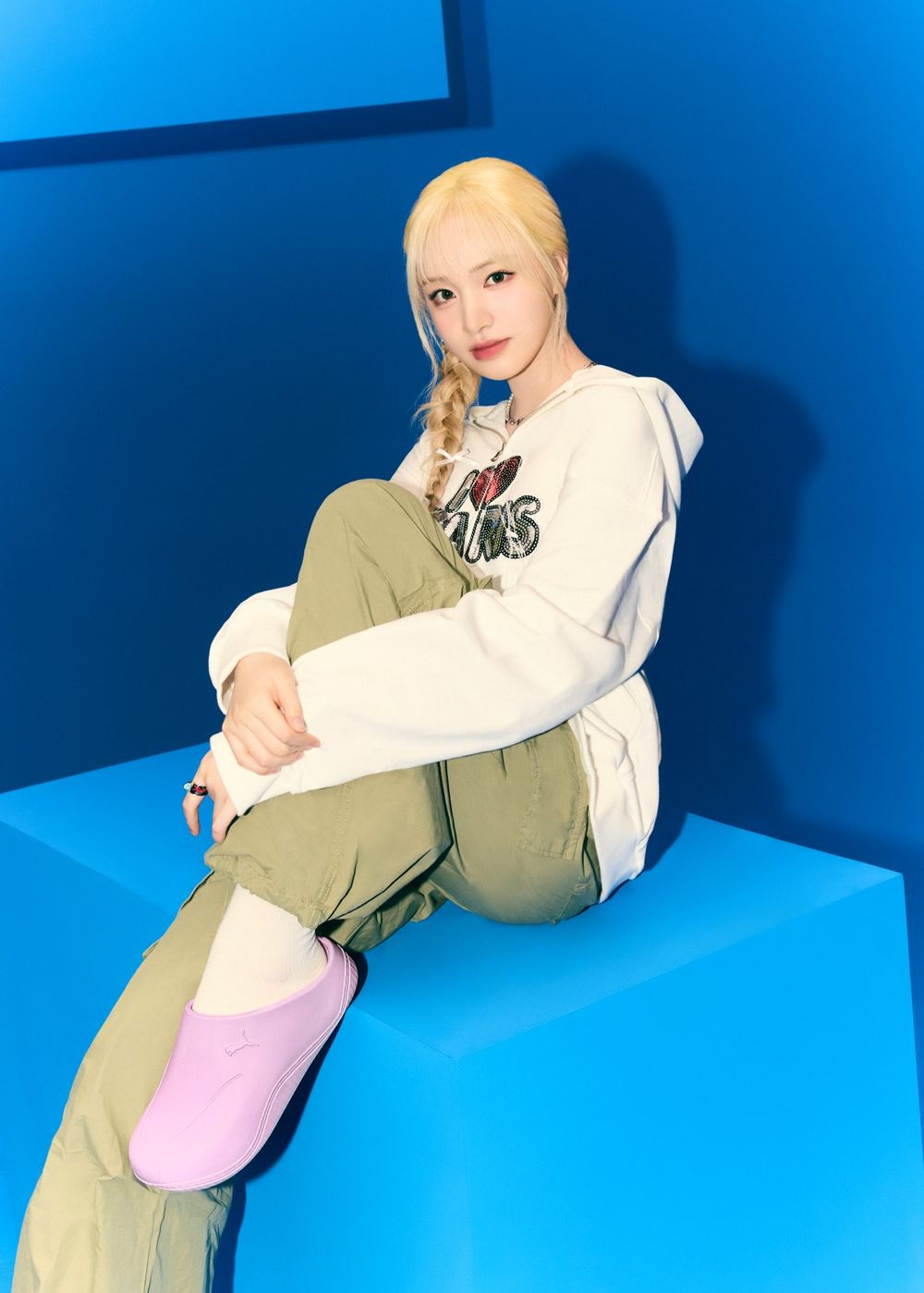 員瑛同款要買吧！PUMA X IVE厚底「穆勒拖鞋」台韓同步開賣！一千多很可以！-3