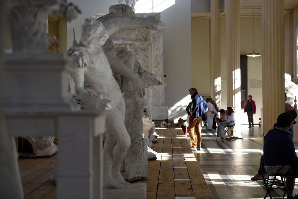 Lisa法國約會地點就在這！盤點巴黎必訪3大特色美術館、「這間」美到以為在童話世界！-10