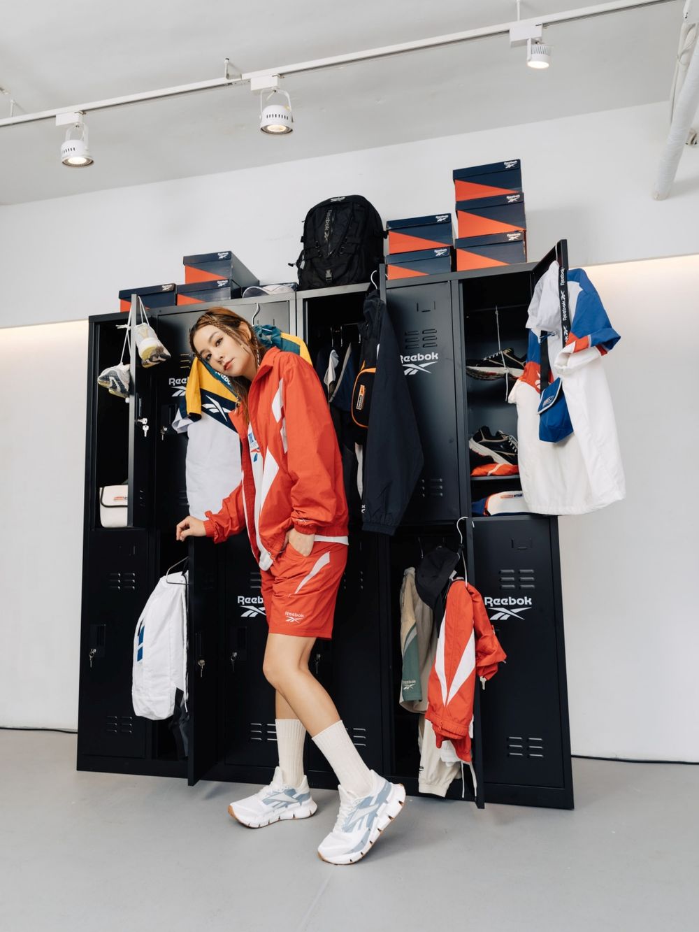 2024最新必買老爹鞋！Reebok「這雙」烤奶油色球鞋，一上架就被問爆！-7
