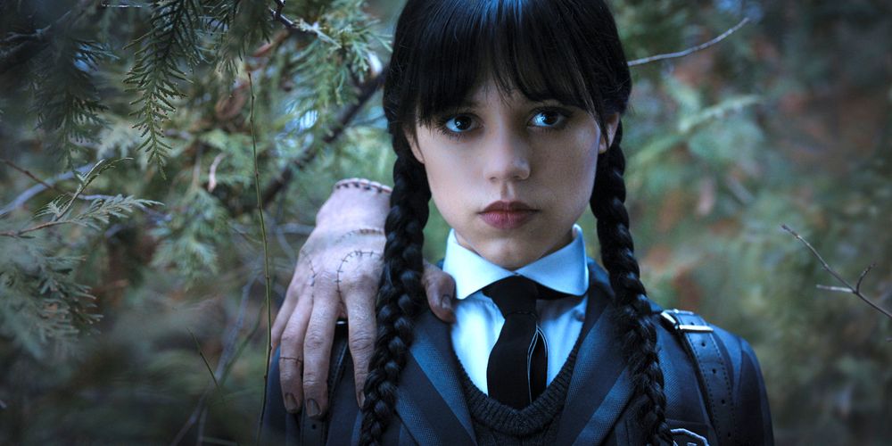 Netflix《星期三》第2季在愛爾蘭正式開拍！新舊演員陣容卡司公布，人氣角色「小手」開專屬抖音頻道！-5