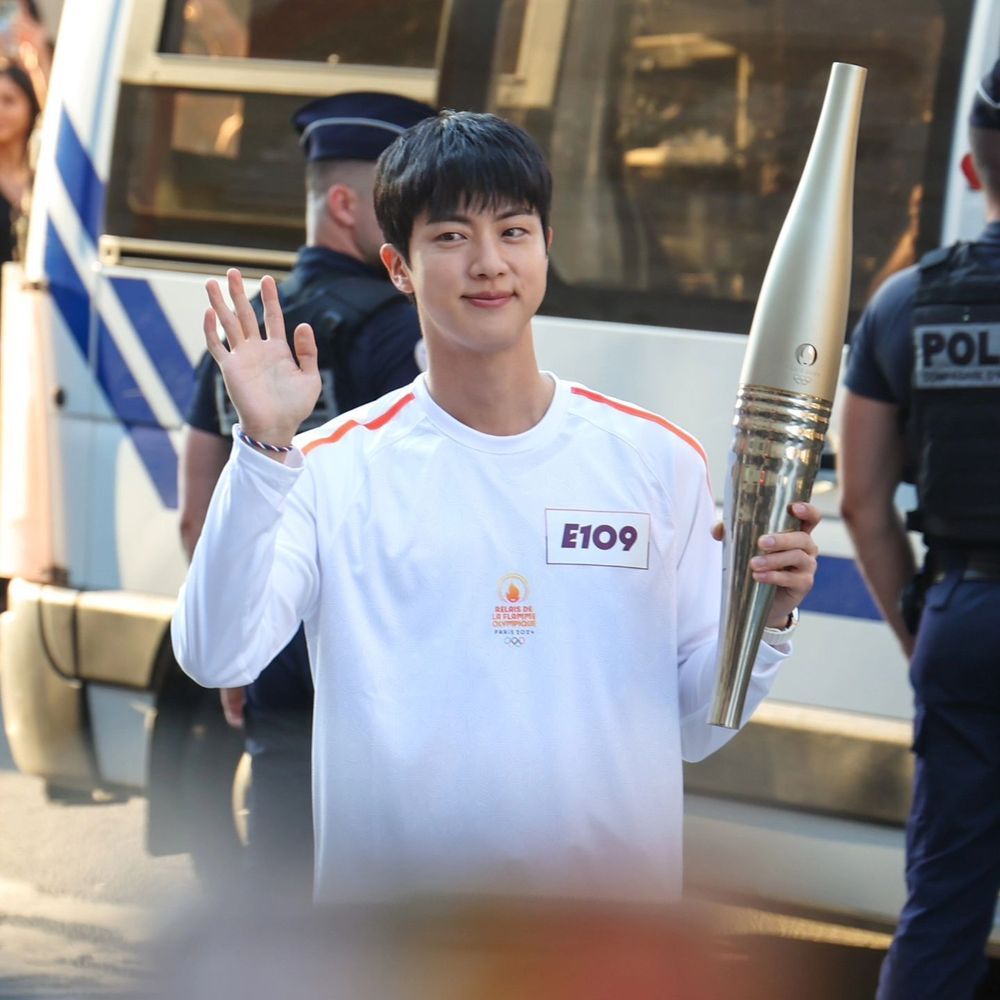 史上最奢華奧運！2024巴黎奧運「獎牌箱、托盤」是LV的！連獎牌都是高級珠寶品牌？！-1