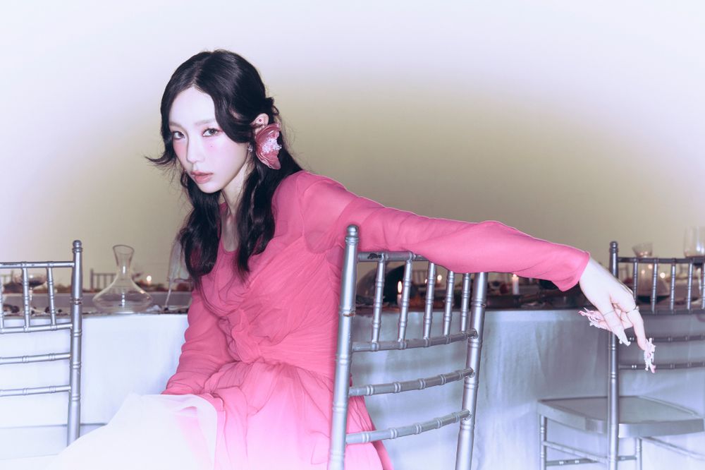 8月回歸出道韓國SOLO歌手懶人包！「人間芭比」SOMI預備當夏日女王，太妍、泰民驚喜加碼來台開唱！-13
