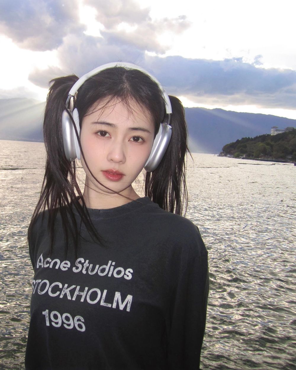 從小美到大頂流陸劇女星盤點！趙露思、白鹿典型母胎美人相，「這位」基因裡就是仙女！-6