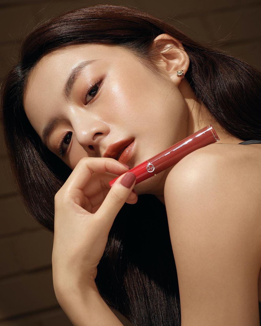 畫報妖精晉級演技賞新人演員！高允貞狂掃美妝廣告，最有價值AI臉孔、韓國保養代言半數被她搶走！-13