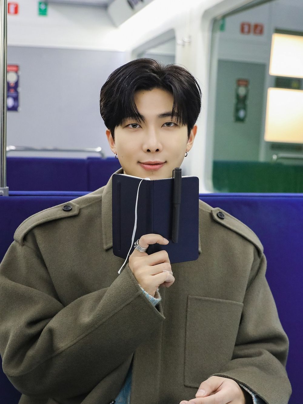 韓網熱議7位高學歷學霸偶像！雨琦學生時期成績超驚人，車銀優、RM會說4國語言！-5