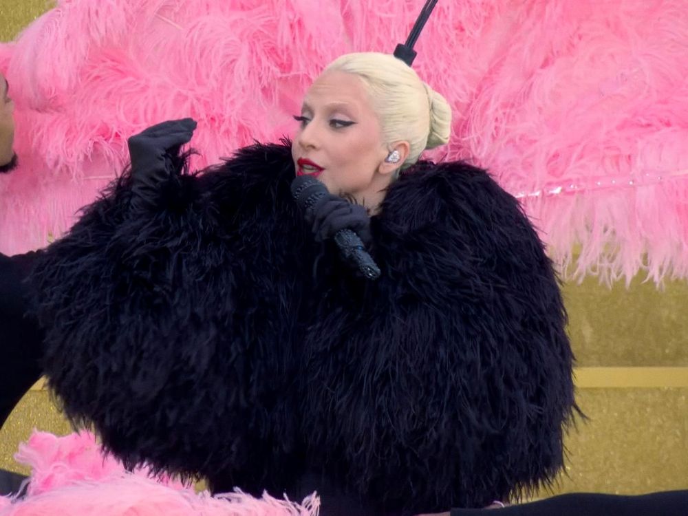 2024巴黎奧運「Dior表演服」直接開展覽了？！高訂禮服本人美到不像真的！！-4