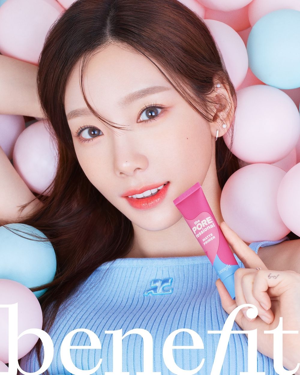 史上最強定妝蜜粉誕生！太妍推爆benefit「柔焦特霧蜜粉」，拍上秒變粉嫩嬰兒肌，毛孔、油光、脫妝全解決！-2