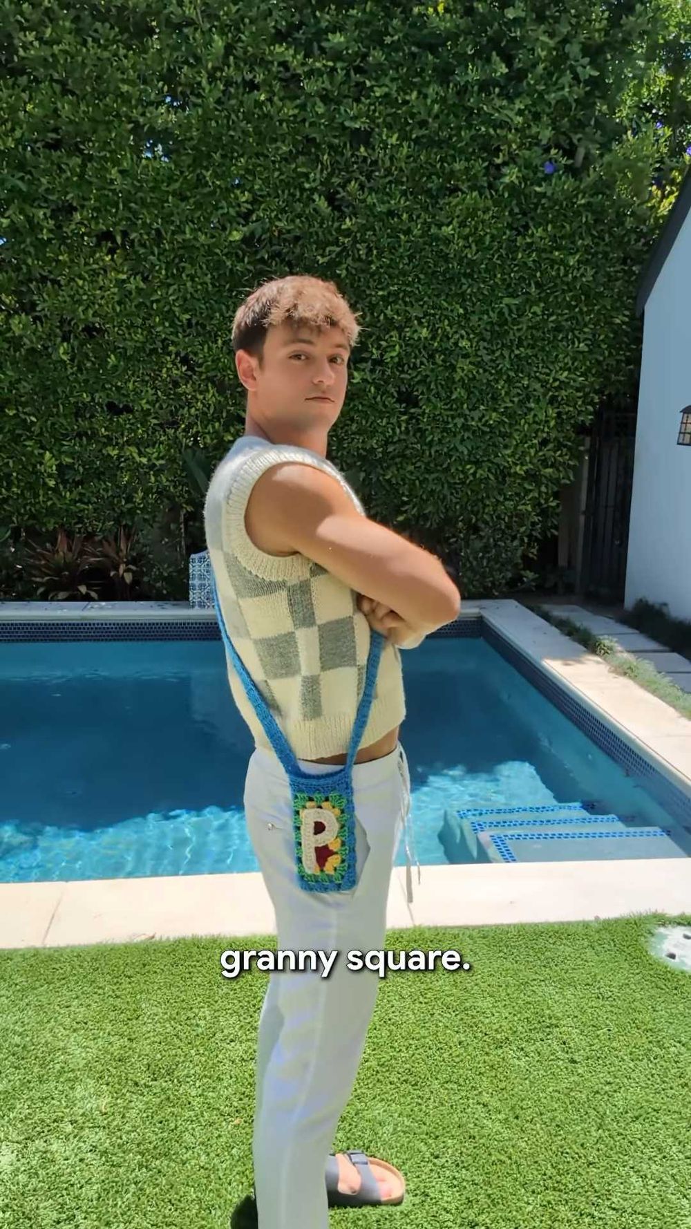 英國跳水王子湯姆戴利「2024巴黎奧運毛衣」成品長這樣！竟然有畫草稿、有夠可愛～！-9