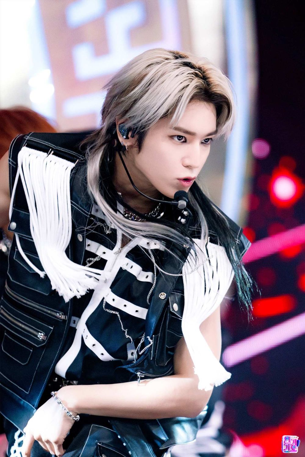 韓網票選最強「表情匠人」男偶像TOP7！然竣、Felix氣場超強，Hoshi秒殺全場，冠軍有掀翻舞台的本事！-5