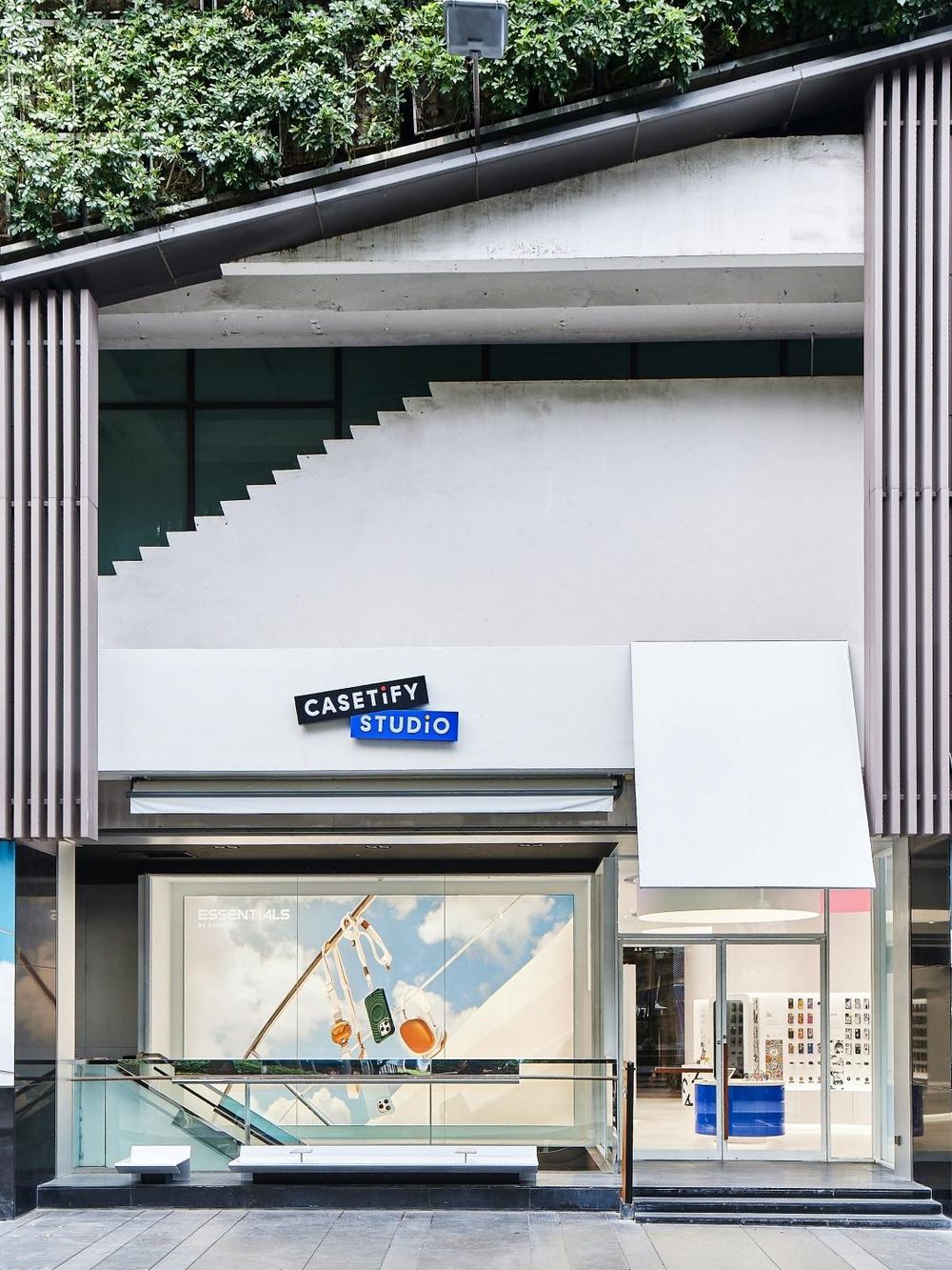 CASETiFY全台首間街邊店降臨台中勤美！5款限定手機殼搶先開賣、消費滿額免費請喝得正奶茶！-6