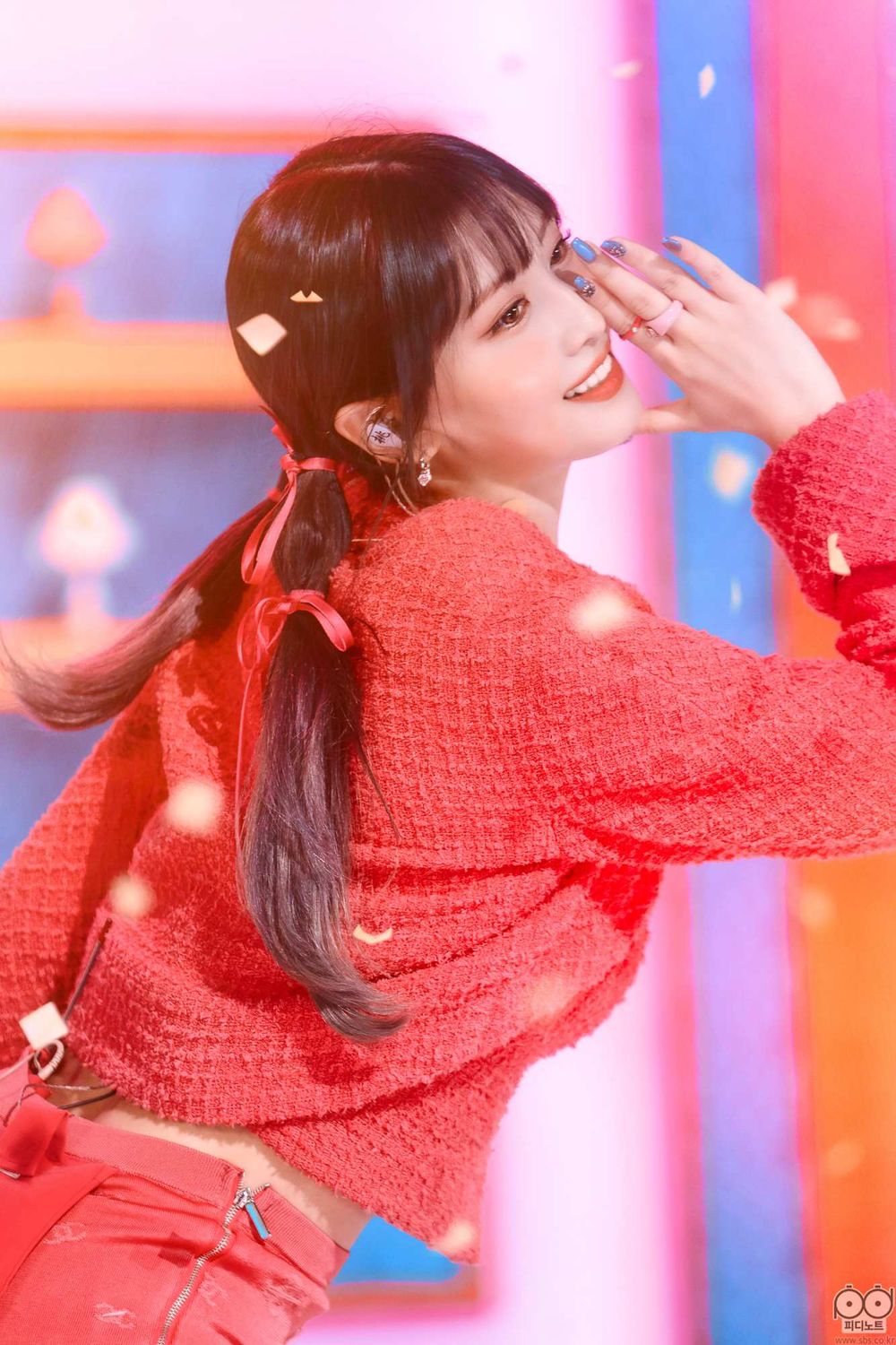 韓網票選最強「表情匠人」女偶像TOP7！Momo、Karina舞台表現太搶眼，張員瑛果然是天生偶像！-6