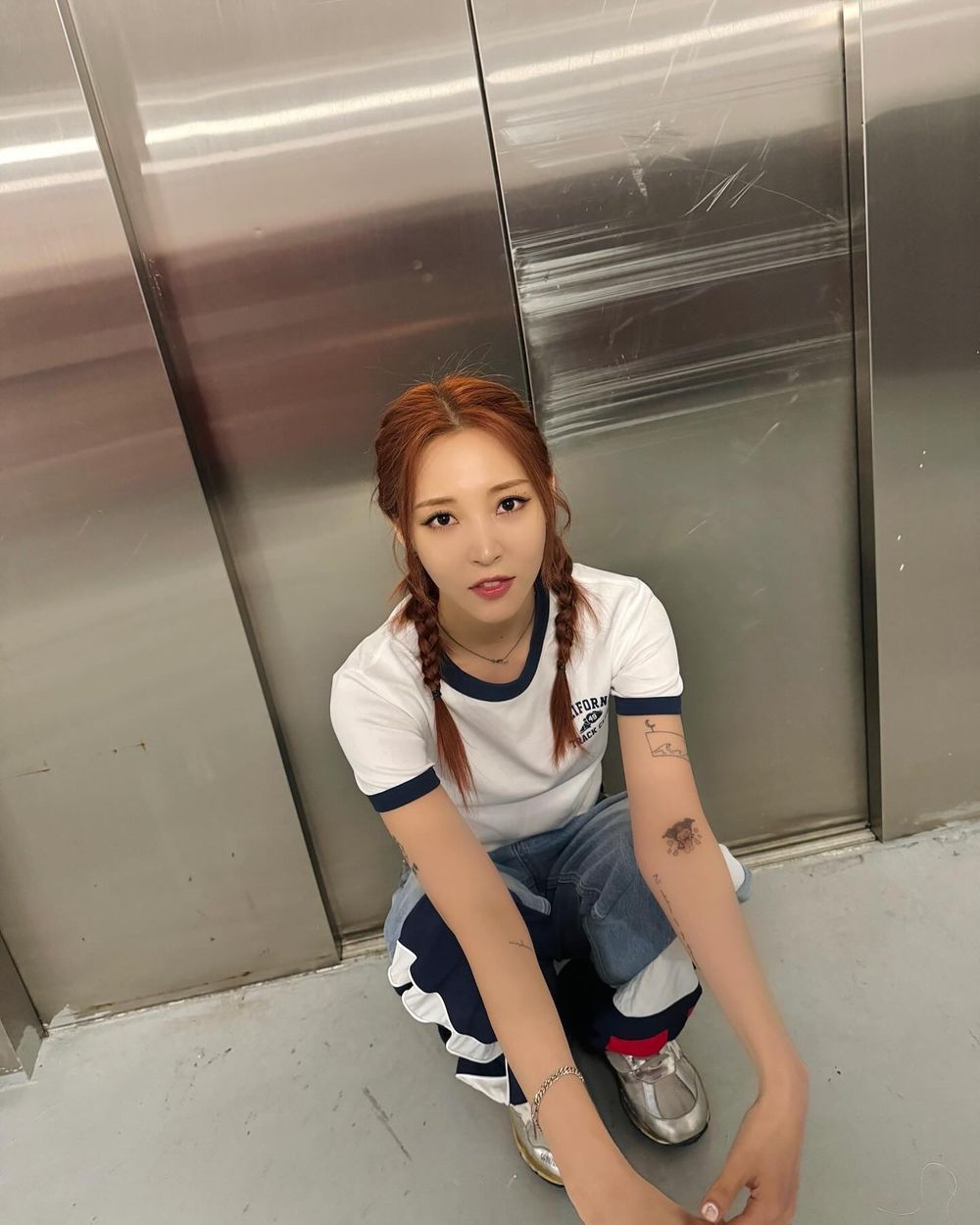 韓網熱議6位最美單眼皮女偶像！禮志可愛貓眼超有魅力、Minnie眼神太會放電，「她」還入選世界百大美女！-9