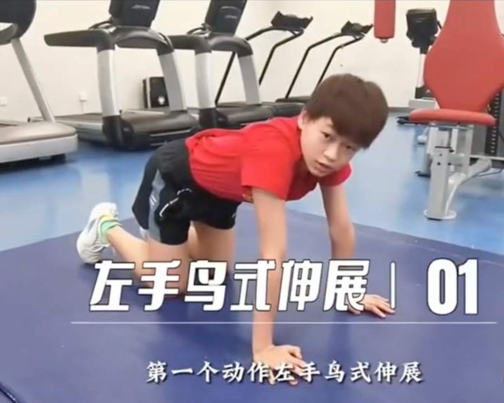 我不是天才、就是一遍遍練！全紅嬋17歲蟬聯巴黎奧運冠軍，「水花消失術」關鍵鍛鍊在這！-2