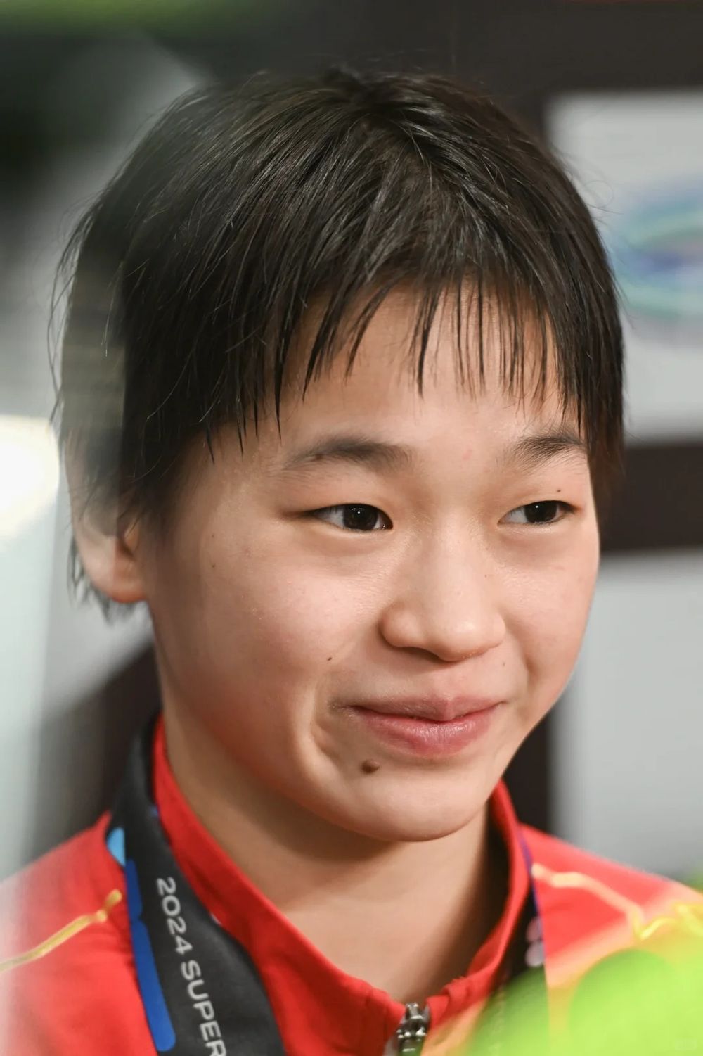 我不是天才、就是一遍遍練！全紅嬋17歲蟬聯巴黎奧運冠軍，「水花消失術」關鍵鍛鍊在這！-17