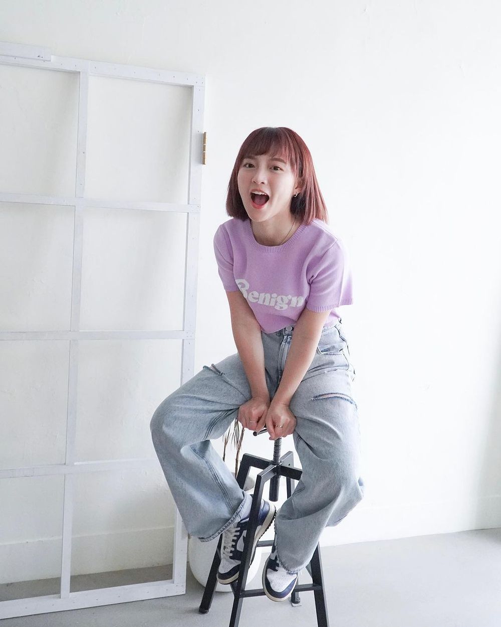 王齊麟女友陳詩媛好可愛！是樂天啦啦隊、還是女團出身？！被強制接機超甜互動曝光！-9