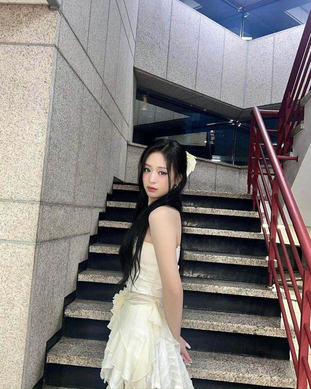 韓網熱議人氣很高的「現役高中生」偶像！Leeseo、韓維辰是同校同學，這位女愛豆出道前就是風雲人物！-10