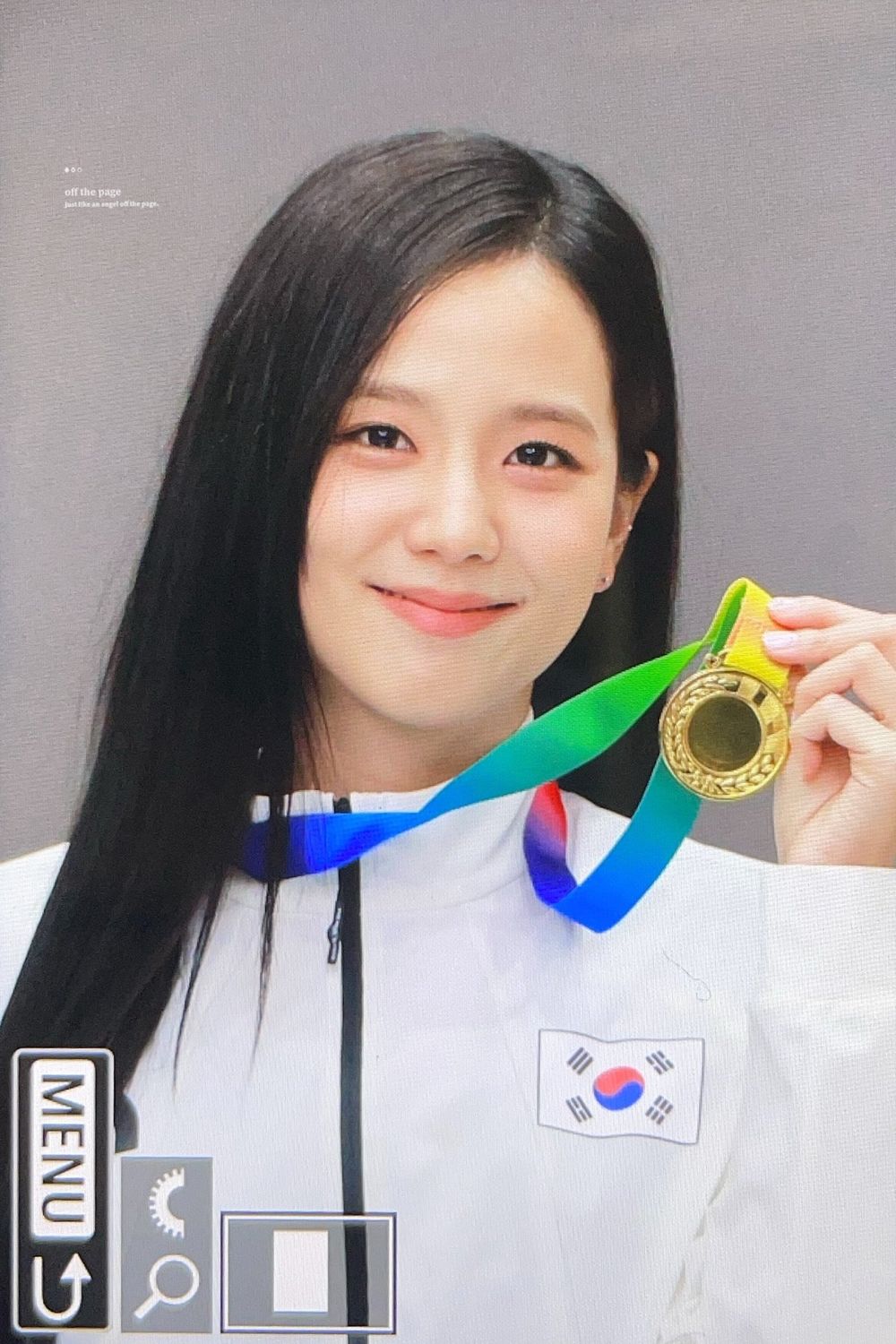 韓網熱議超像奧運選手的韓星！JISOO、金所泫被封最美射擊女神，朴寶劍滿臉傷拳擊奪金，最後一位掀起擊劍熱潮！-3
