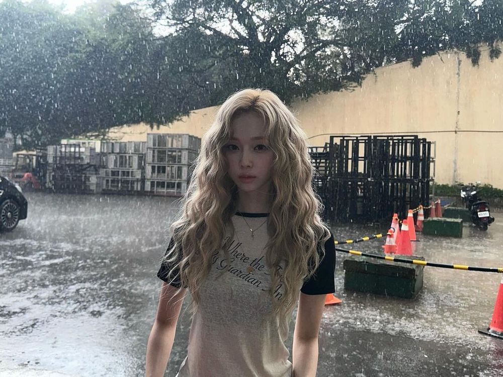 aespa來台狂發文！Winter台北暴雨喝珍煮丹、Karina還去美麗華搭摩天輪！-9