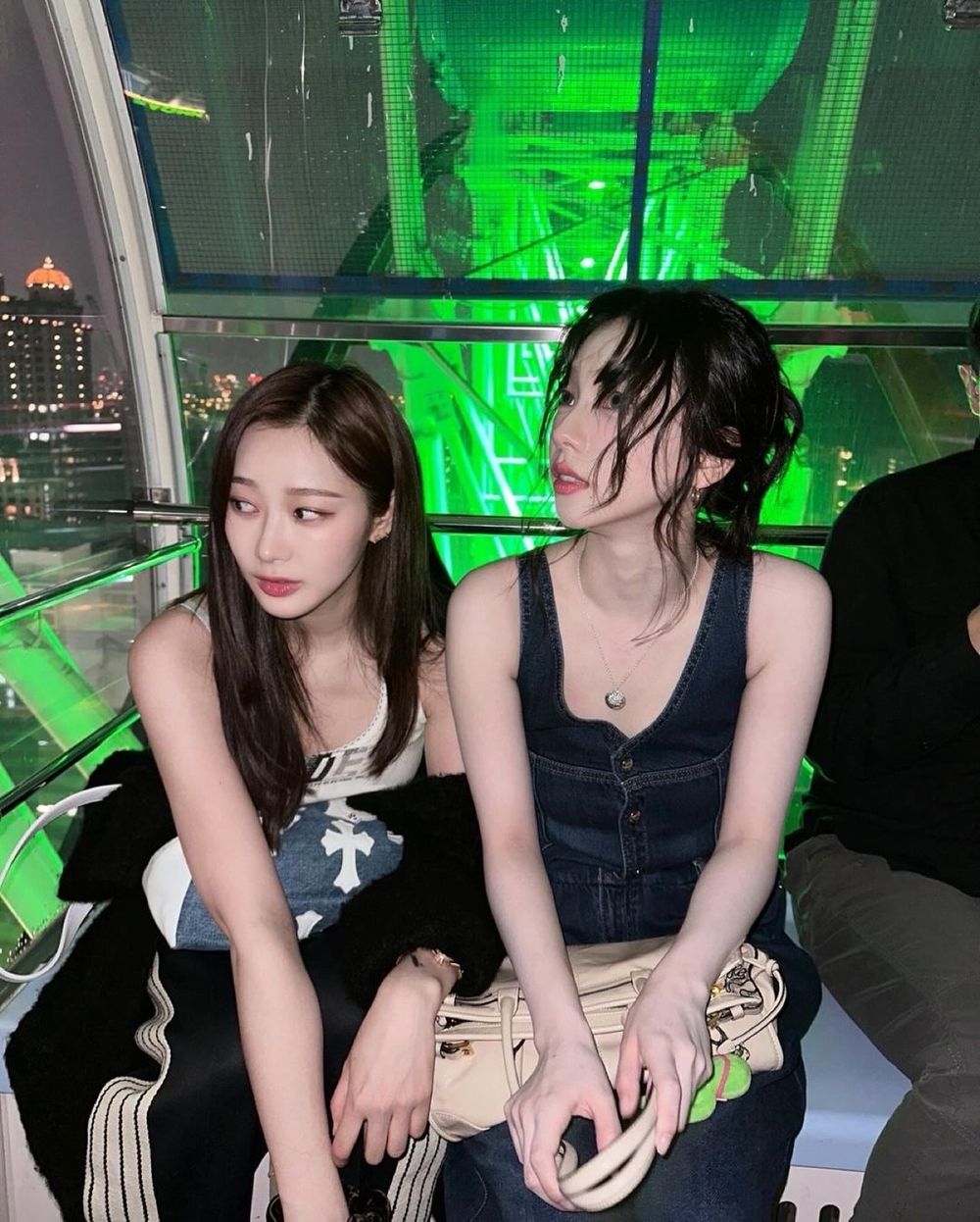 aespa來台狂發文！Winter台北暴雨喝珍煮丹、Karina還去美麗華搭摩天輪！-13