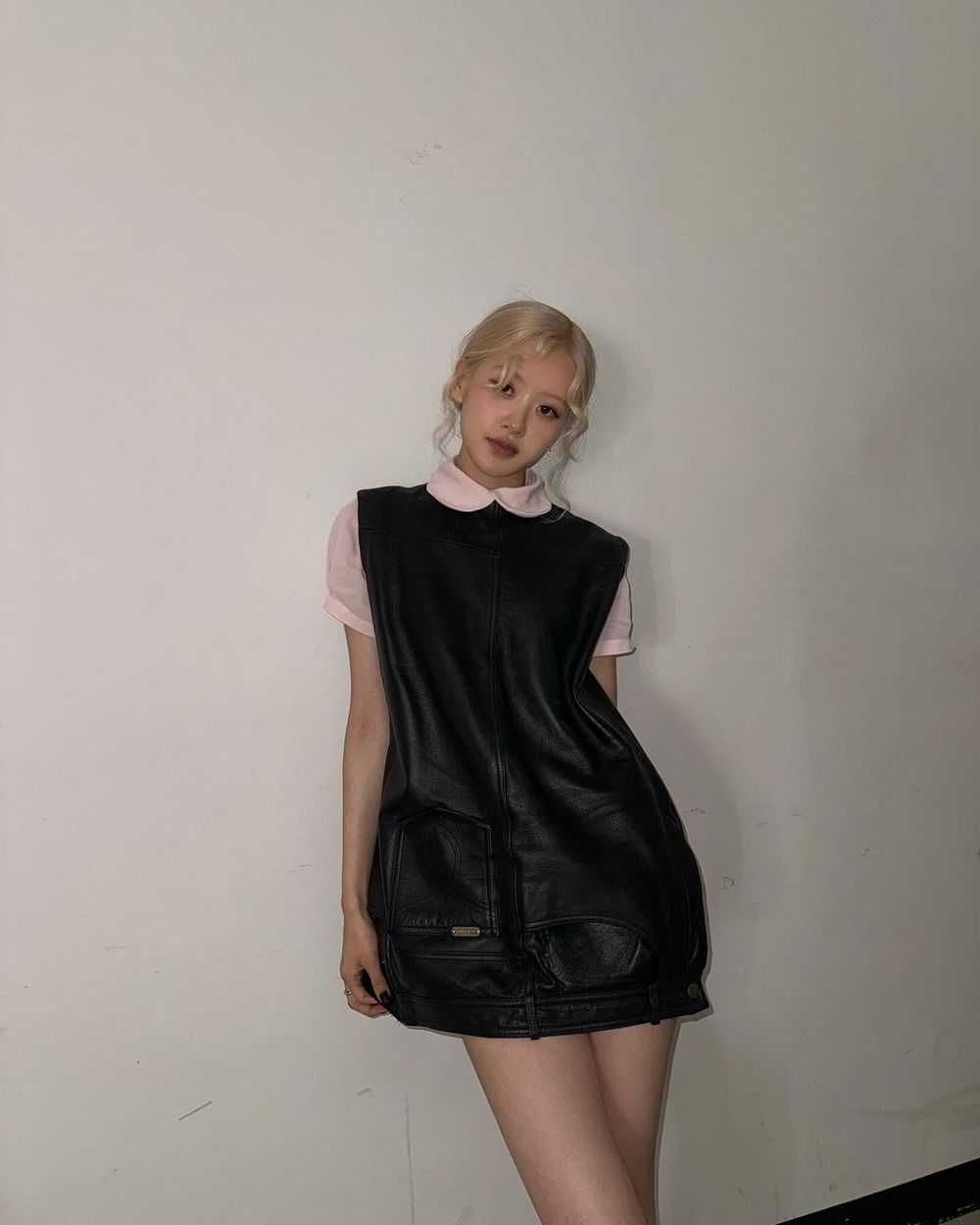 韓國6對「高顏值姊妹花」盤點！Jisoo親姐美貌有得拚、Rosé姊姊竟是美女律師！？-8