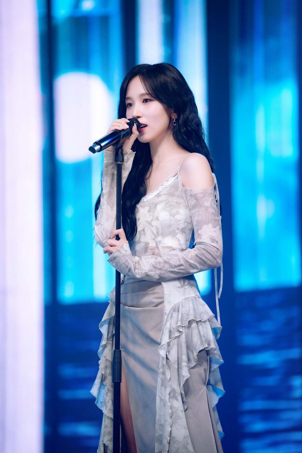 韓網公認7位「冰山美人」女偶像！Asa意外反差感十足，Karina、Haerin高冷氣質超強！-6