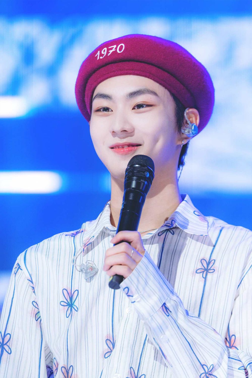 韓網熱議7位「酒窩男神」偶像！秀彬、I.N笑容太迷人，S.COUPS深邃酒窩讓人想戳！-6