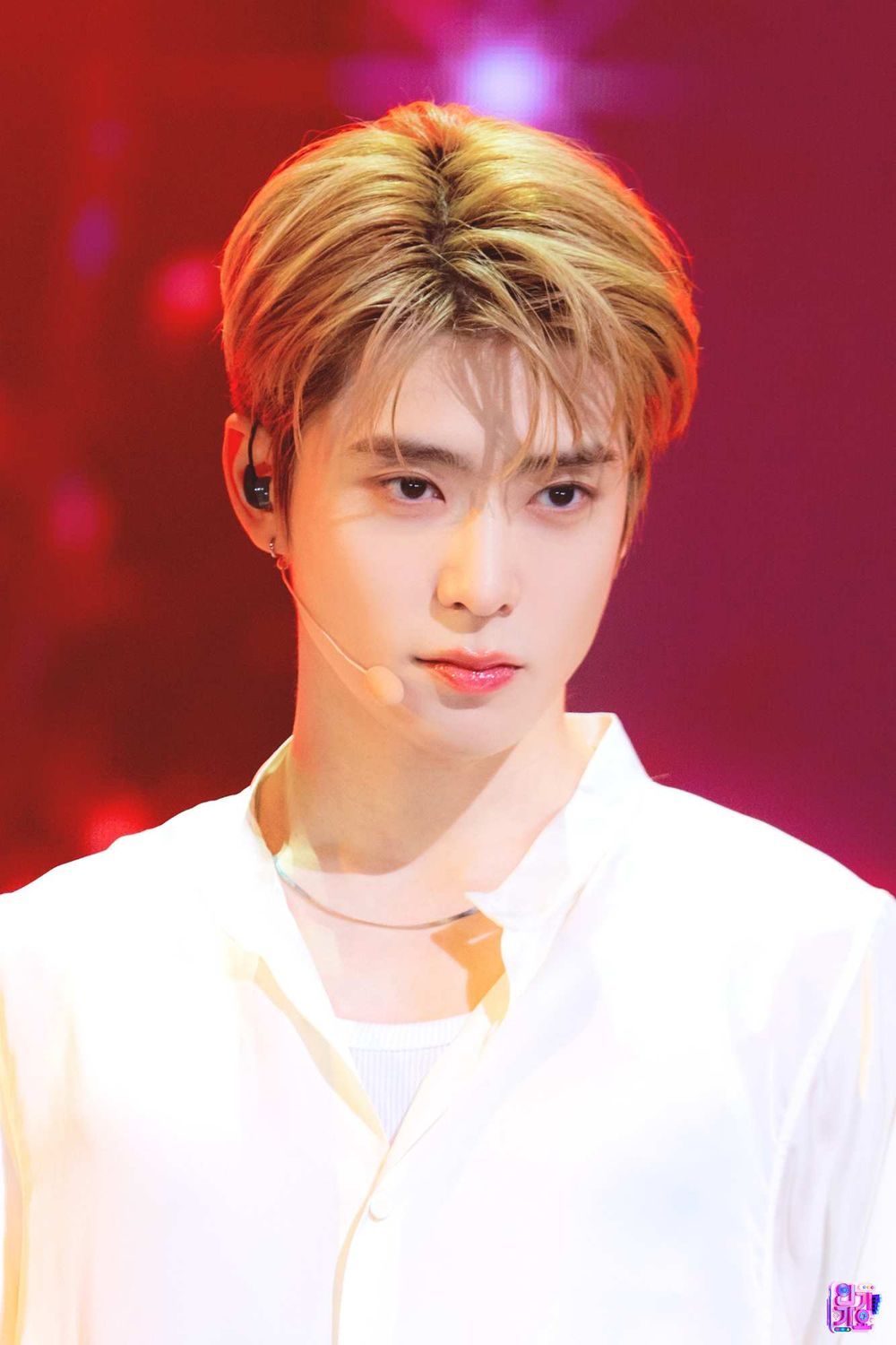 韓網公認6位具有「王子相」的男團偶像！杋圭、淨漢花美男貴族感爆發，成訓根本就是「冰上王子」！-10