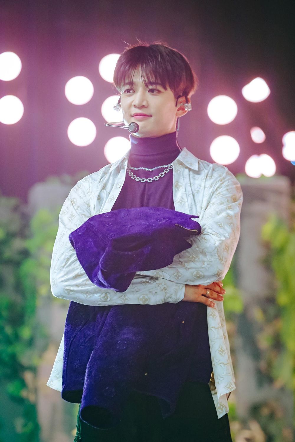 韓網公認6位具有「王子相」的男團偶像！杋圭、淨漢花美男貴族感爆發，成訓根本就是「冰上王子」！-12