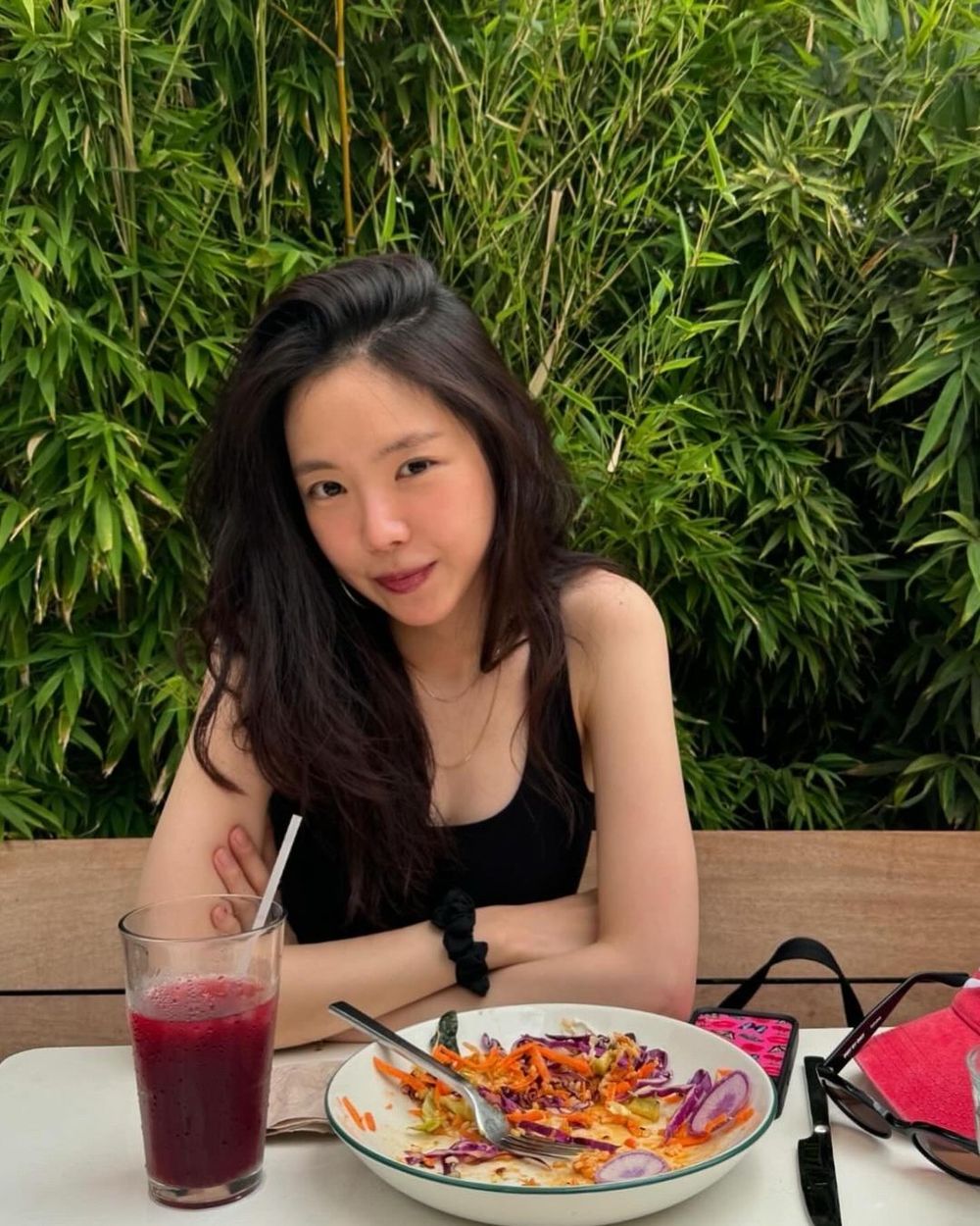 Netflix大黑馬韓劇《浪漫這一家》劇情亮點！珉豪演富二代保全、娜恩19吋螞蟻腰不科學！-8