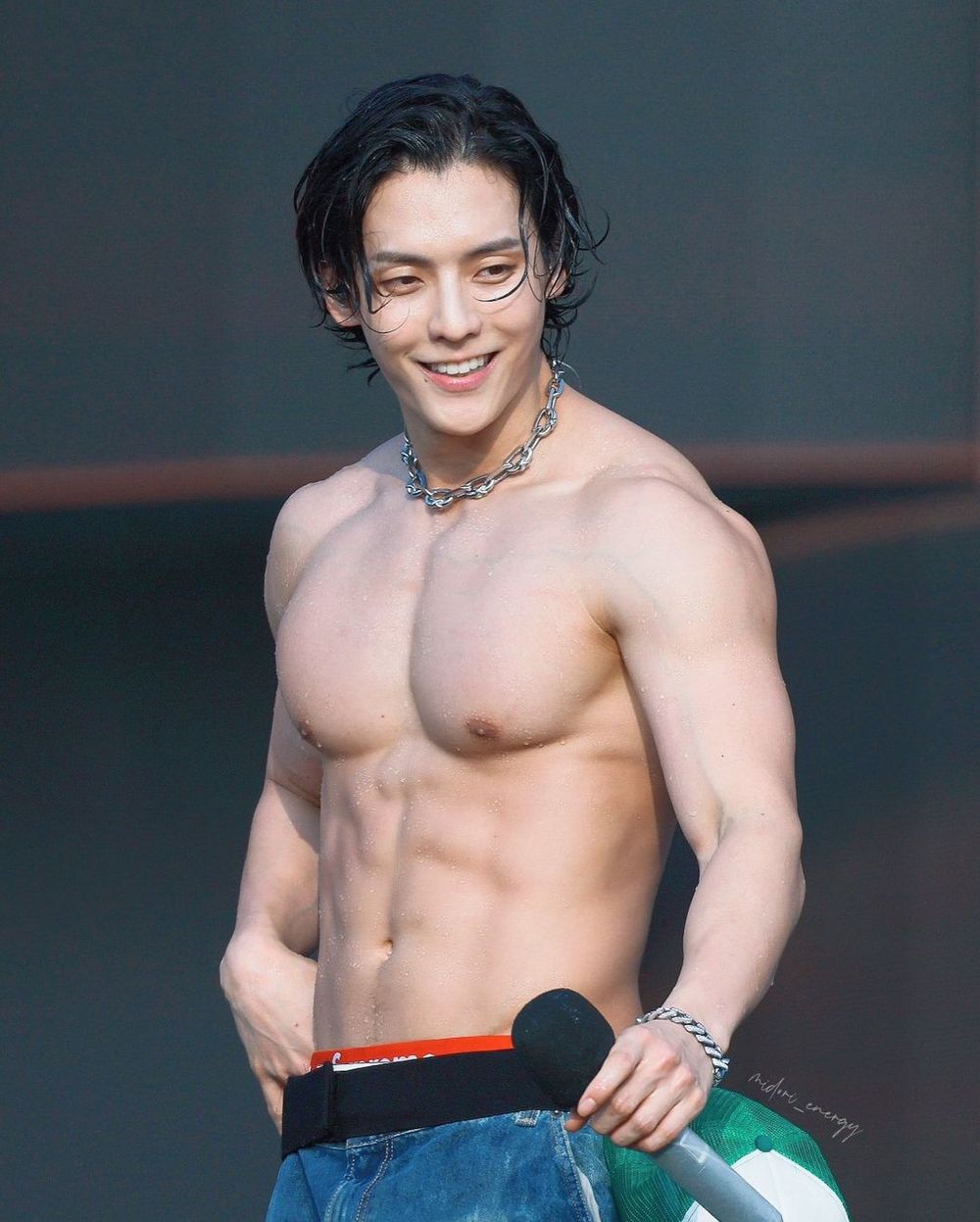 2024 Waterbomb台北場韓星名單出爐！炸彈女神權恩妃確定有、野獸偶像「他」也要來？-7