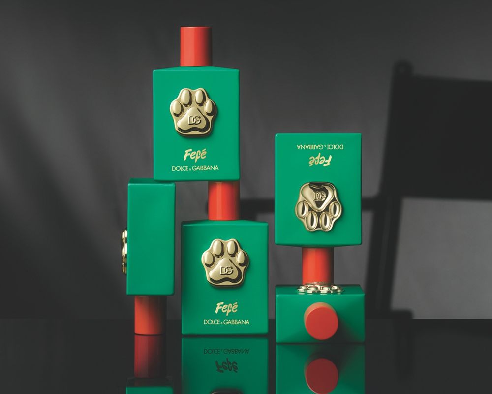 全亞洲首發、台灣第一支狗狗香水！D&G狗界時尚精品香氛噴霧，為毛小孩穿上「奶香調」時尚配件！ -3