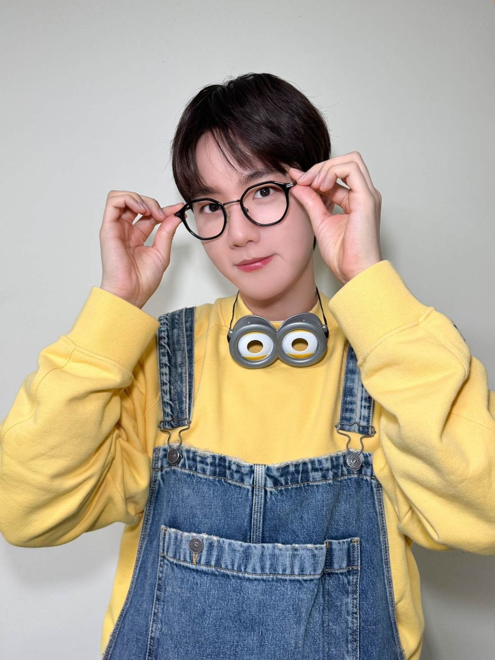 韓網票選最帥「眼鏡美男」偶像TOP7！I.N、圓佑眼鏡造型難以抵擋，秀彬「初戀學長」超帥，冠軍果然是他！-8