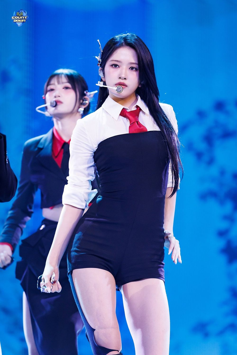 韓網熱議7位出道後長高最多的偶像！子瑜、張員瑛突破170，這位偶像居然暴風成長10公分！-9