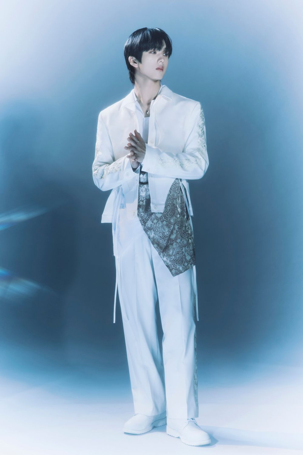 韓網熱議7位出道後長高最多的偶像！子瑜、張員瑛突破170，這位偶像居然暴風成長10公分！-10