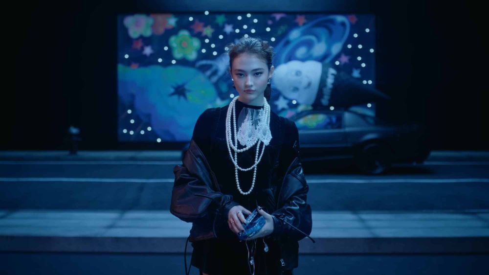 MEOVV第一個公布的成員是她！當年混血小Jennie長大了！成Rosé師妹、還是YG團寵？-3