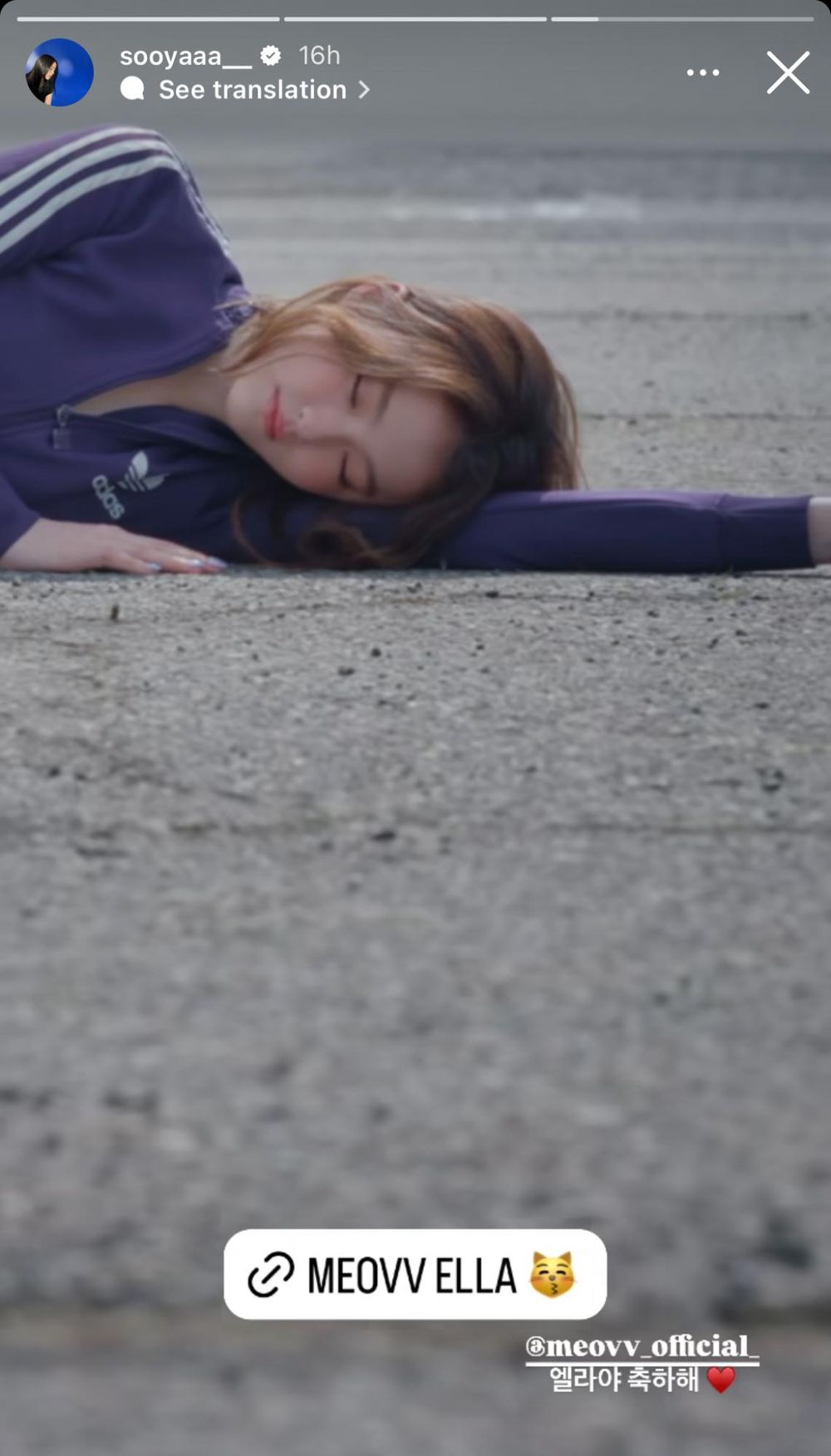 MEOVV第一個公布的成員是她！當年混血小Jennie長大了！成Rosé師妹、還是YG團寵？-18