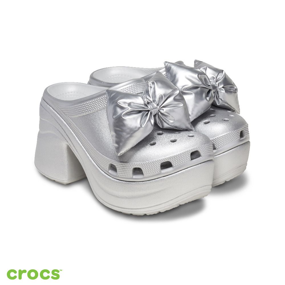 金采源太餓了？！腳踩Crocs鞋扣是「生菜包肉」笑爆網友！同款洞洞鞋得買起來！-6