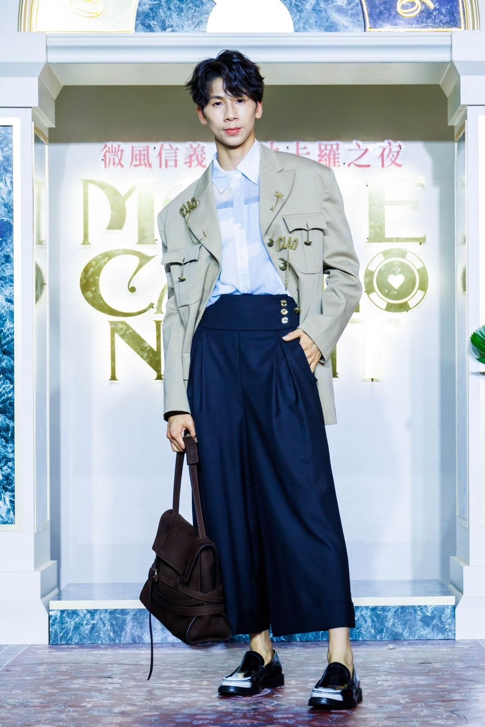 世界拳后林郁婷現身微風之夜！175公分時尚紅毯穿搭曝光、網呼：根本天生模特吧！-6
