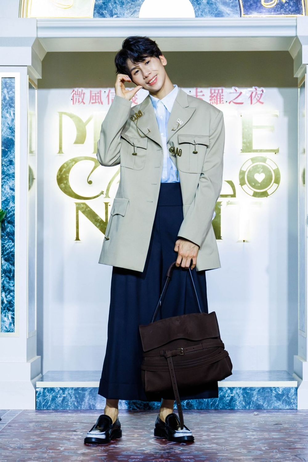 世界拳后林郁婷現身微風之夜！175公分時尚紅毯穿搭曝光、網呼：根本天生模特吧！-5
