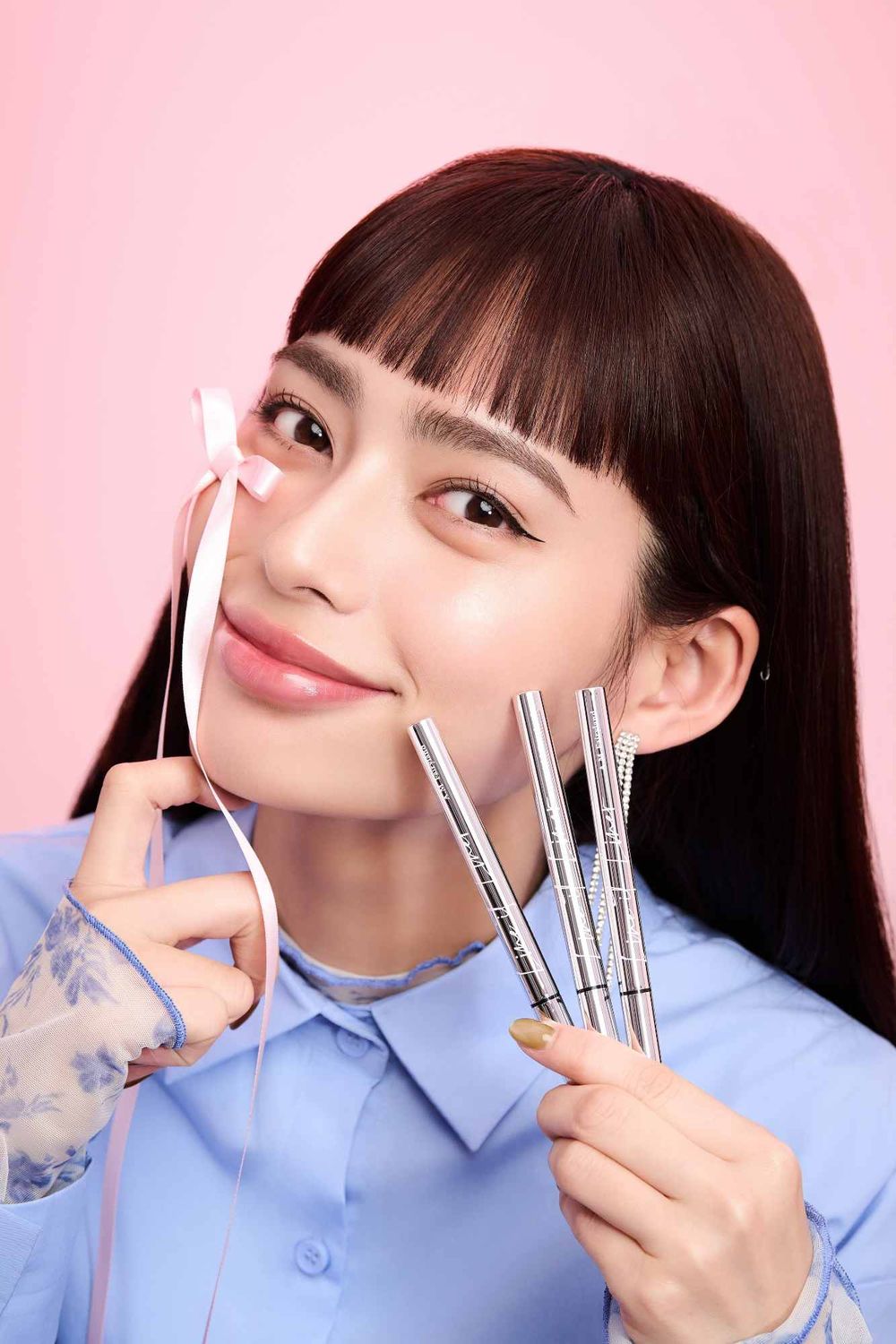 夏季眼妝不脫妝技巧！2024必入手控油睫毛膏、防水眼線液筆...，多「這步」再也不怕暈成熊貓眼！-16