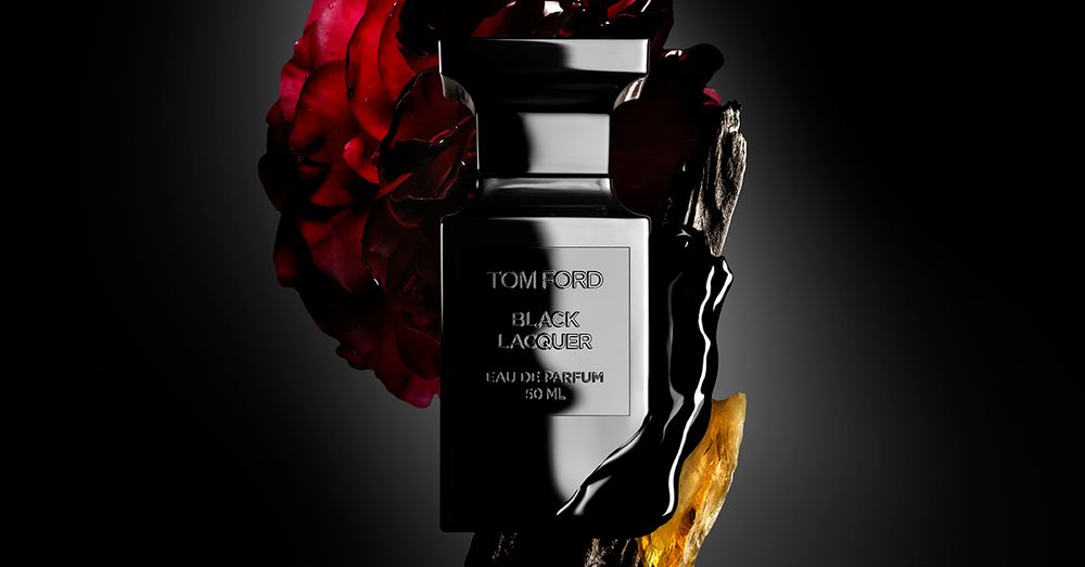 Tom Ford全新「寂境黑漆系列」登台！打造煙燻木質調天花板、必入手小紅書爆款高訂黑漆限定唇膏！-11