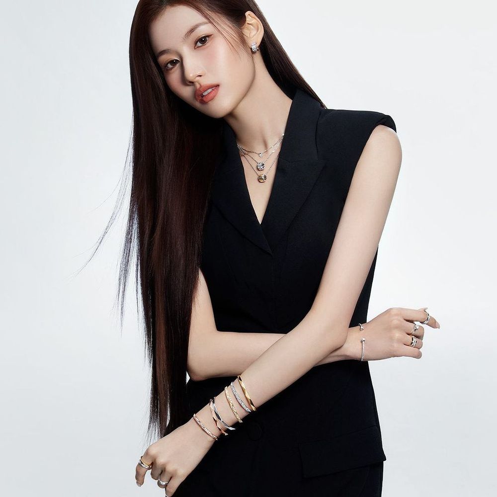 人間行走鑽石！7位拿下「精品珠寶代言」的韓國女星！宋慧喬、Mina根本天生好命臉！-7