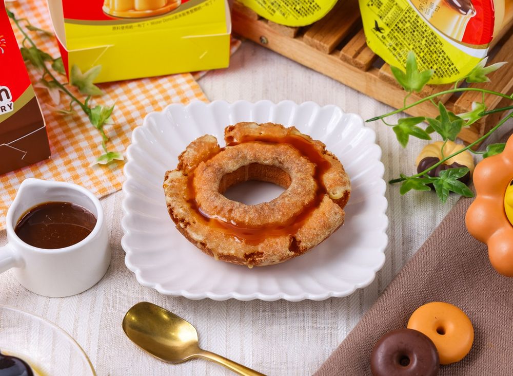 Mister Donut和統一布丁聯名啦！6款超幸福布丁口味甜甜圈登場、布丁煉乳冰沙也是必點！-8