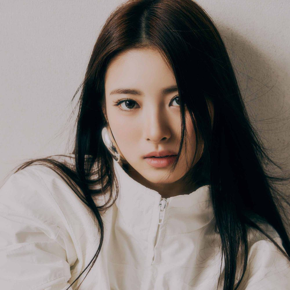 未出道即爆紅！貓系完顏團「MEOVV」妝容分析，高級釣系小貓顏、全員都是顏值擔當！-2