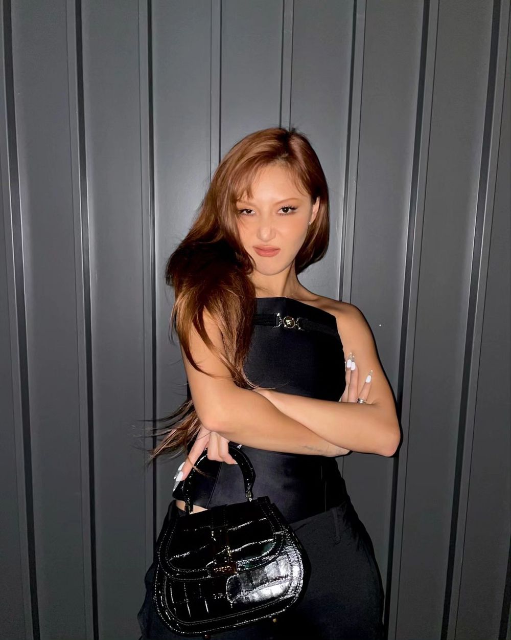 韓網熱議6位擁有「小麥膚色」韓團女偶像！俞利最美「黑珍珠」，Lisa、NATTY都是健康美代表！-11