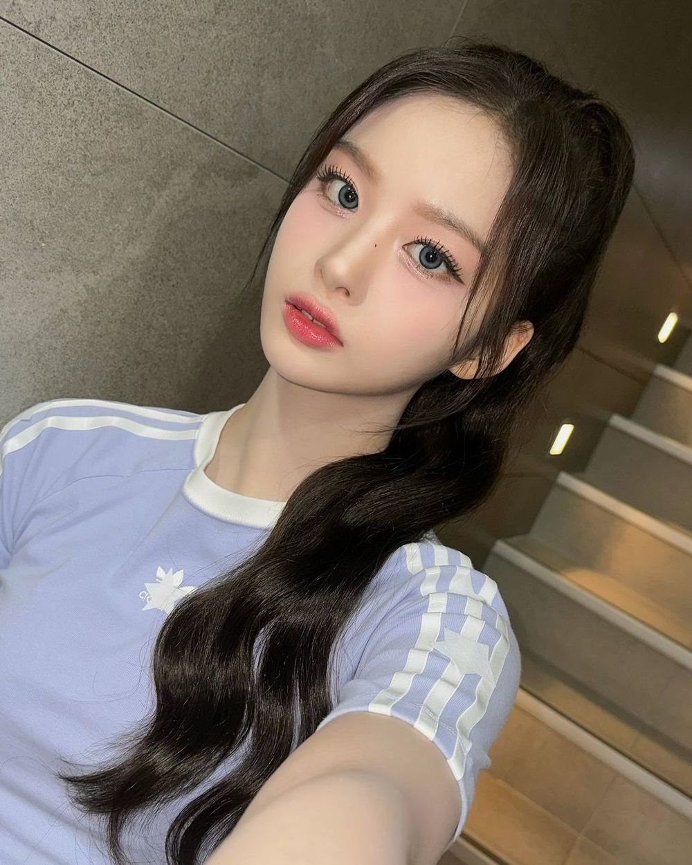 「張卡薛」是這意思！MZ世代公認愛豆顏值TOP3 ！Karina多看一眼心臟會出事！-8
