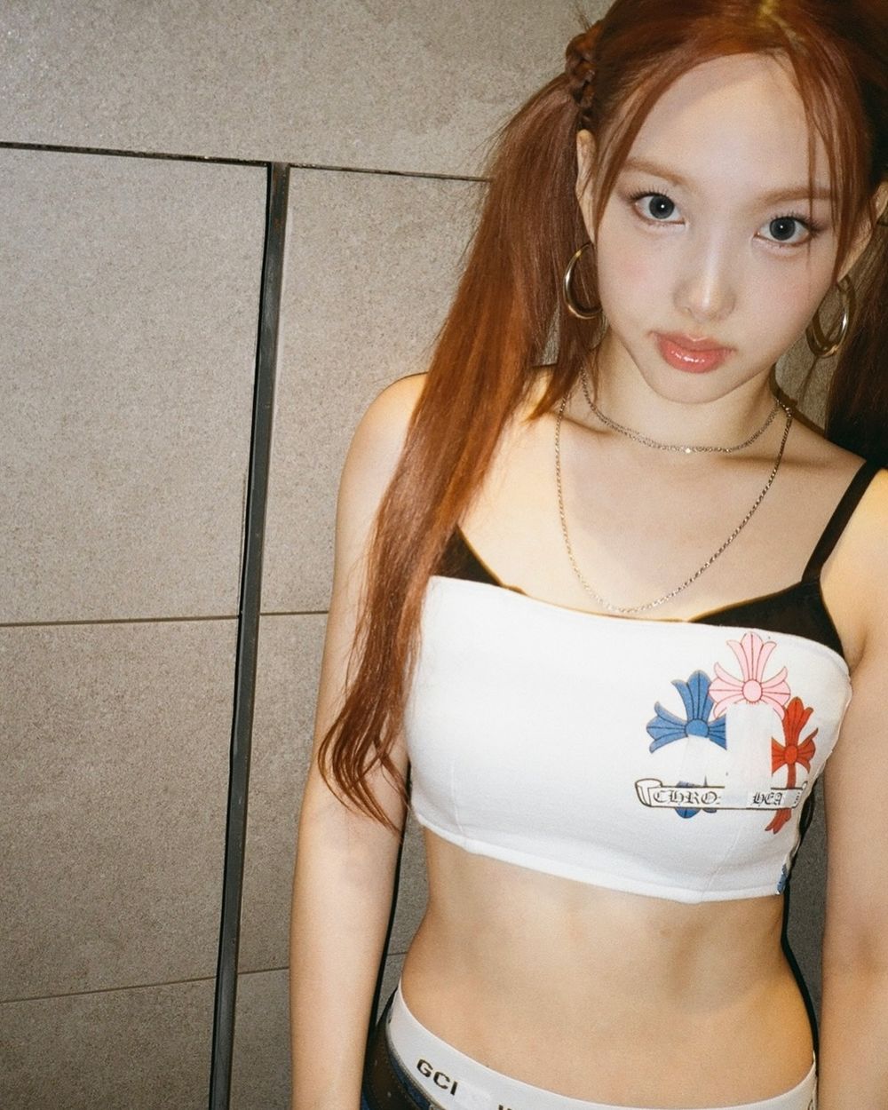 TWICE全團同款香水盤點！子瑜最愛玫瑰香氣、Mina是行走的名媛香、Momo那款太性感了吧！-2